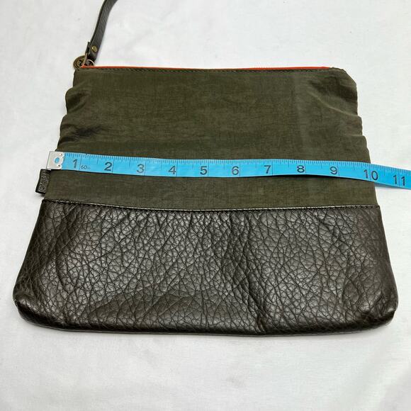 Pistil USA Zip Pouch Wristlet Clutch Leather & Nylon Olive Green Fold Over - Picture 5 of 7